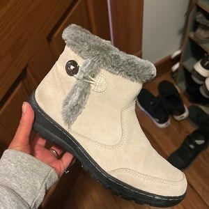 Hardly worn Costco boots
